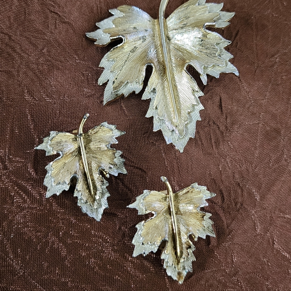 SARAH COVENTRY SILVER GOLD LEAF Set BROOCH CLIP-ON EARRINGS PIN Vintage